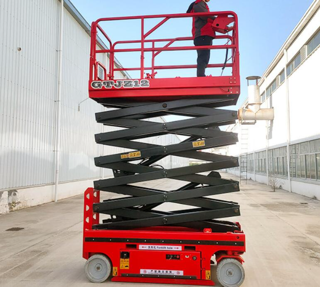 库车自行走移动式升降机